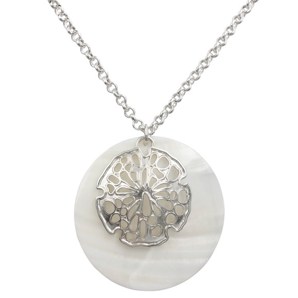 Mother of Pearl Sea Shell Sand Dollar Necklace - Picture 1 of 3